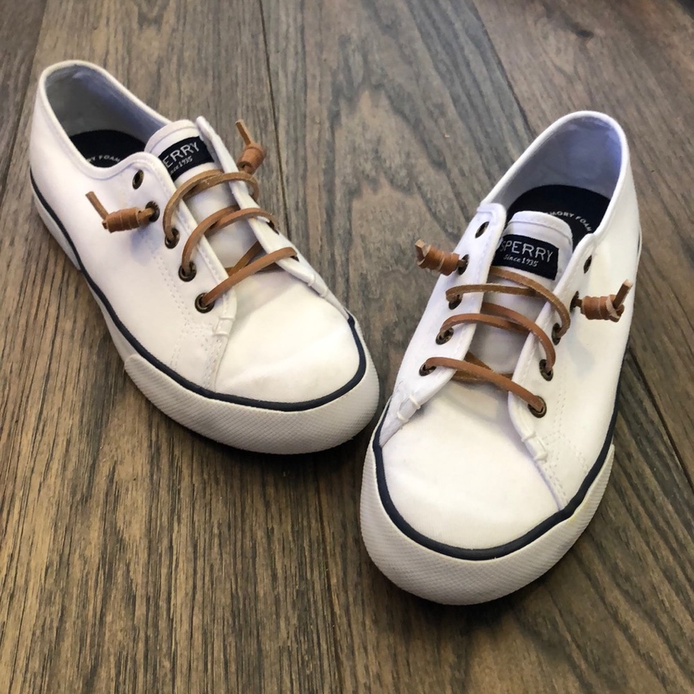 White Sperry’s